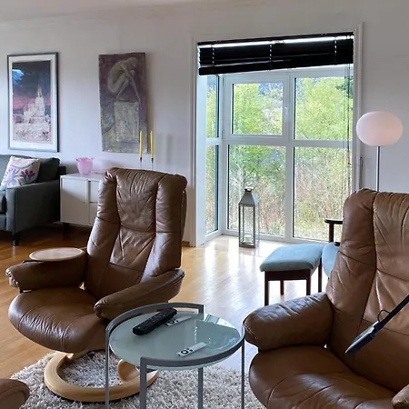 Stunning In With House Sea View *