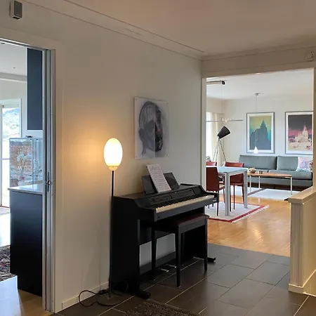 Hébergement de vacances Superbe Maison à Avec Vue Sur La